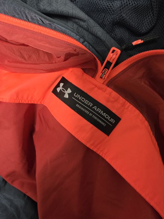 НОВА! Ветровка Under Armor RUSH