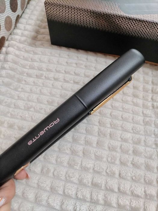 Преса за коса Rowenta ultimate experience