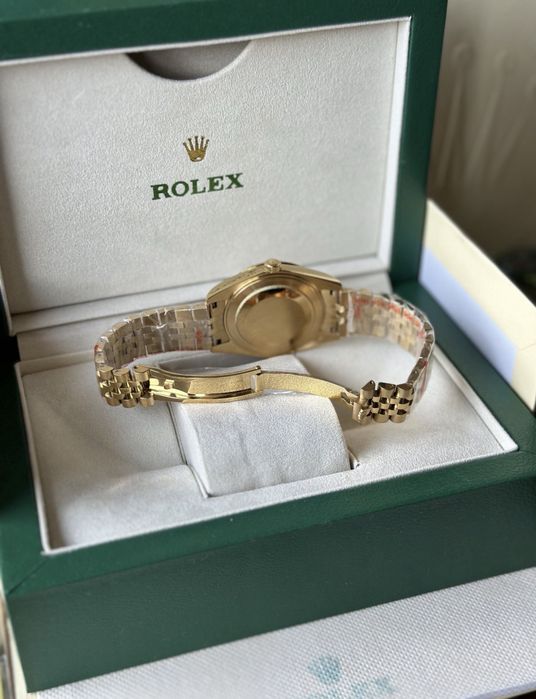 Rolex Datejust Gold