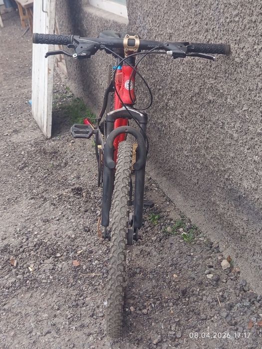 велосипед красный