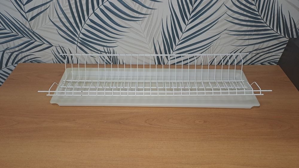 Сушилка для посуды с подносом