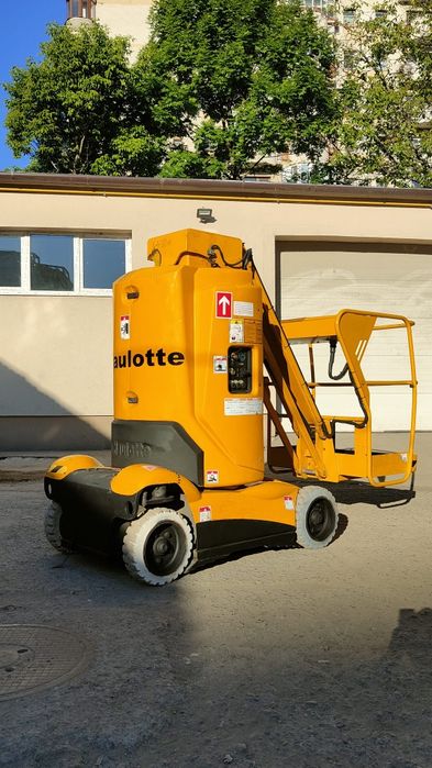 Închiriez nacele electrice diferite înălțimi de lucru8,10,12,14m