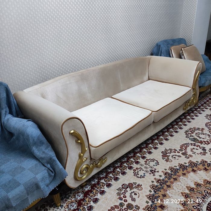 Продам диван с креслом — 70 000 тг