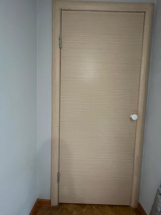 Продам межкомнатные двери