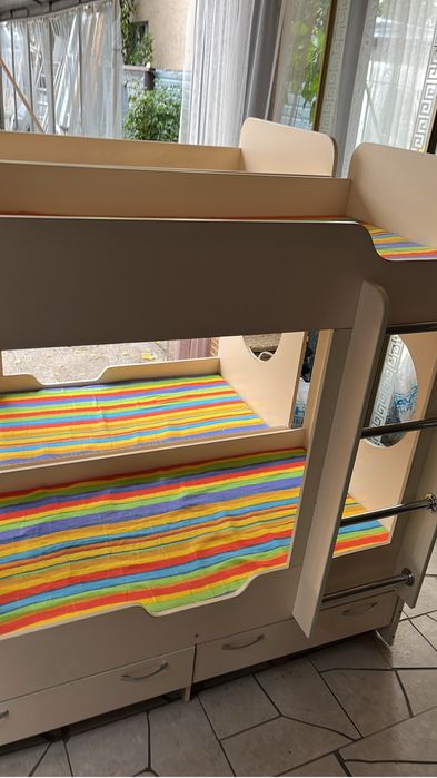 Двух ярусные кровати