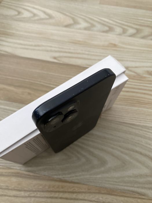 iPhone 15 , memorie 128 GB