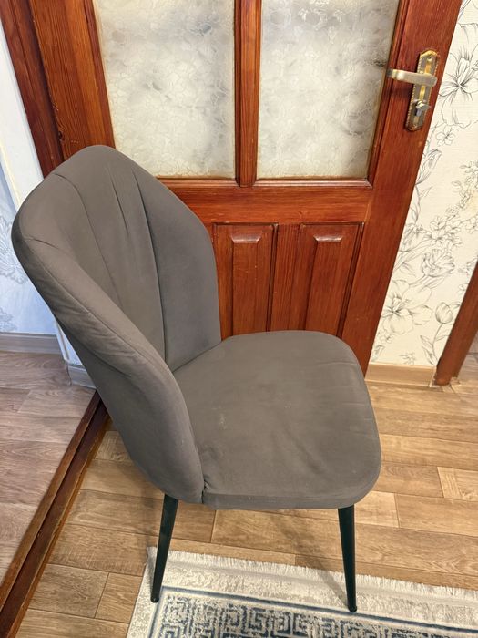 Кухонный  стулья(4шт)