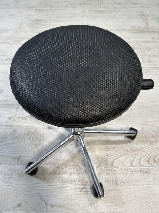 Винтидж табуретка на колела Giroflex Г356