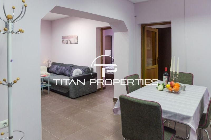 Дава се под наем Къща в Варна, Център - 80 кв.м за 700 € - Снимка #1