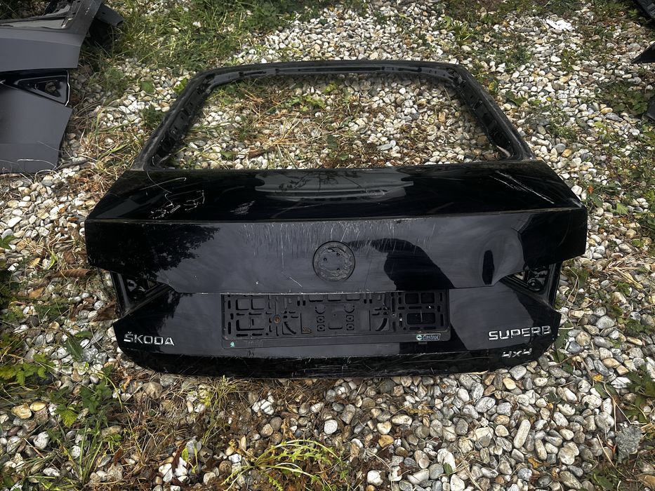 Capotă portbagaj skoda superb 3.