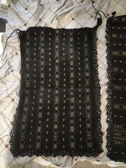 Catrinel zona Mehedinți cel auriu este fir metalic