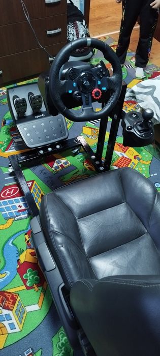 Стойка +седалка за волан и педали logitech g29, G923, fanatec, moza...