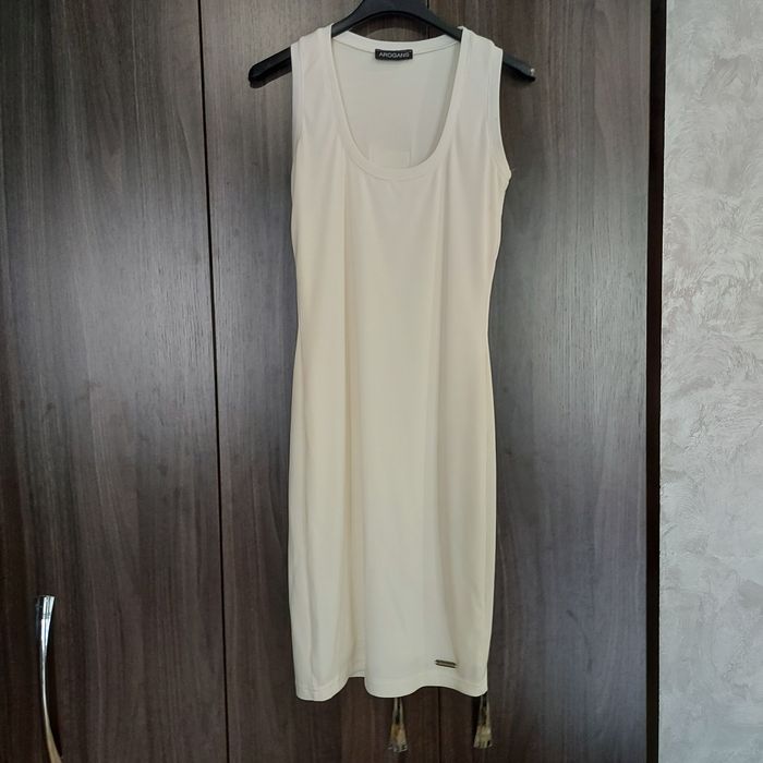 Спортно елегантна  рокля Arogans