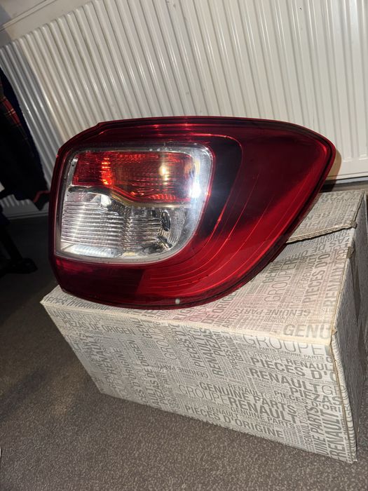 Tripla Sandero/Logan 2  Spate-dreapta