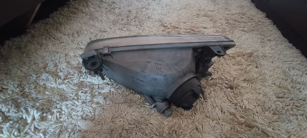 Фара правая сторона оригинал