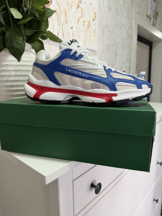 Новые кроссовки Lacoste оригинал