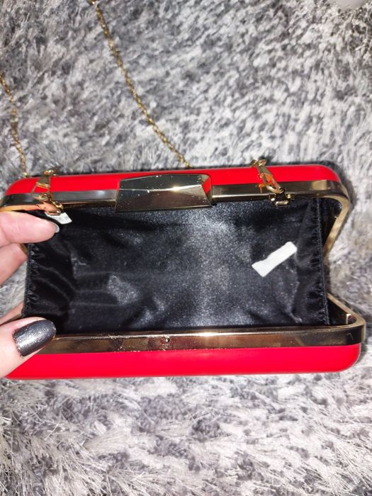 Genti de ocazie, plic si clutch