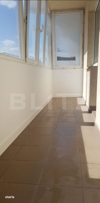 Apartament cu 3 camere, 59 mp, etajul 1, parcare cu CF, zona centrala