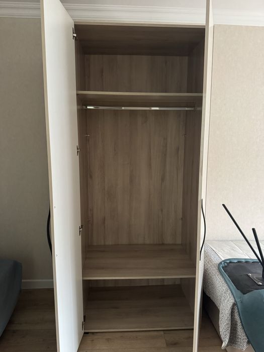 Шкаф для одежды и вещей