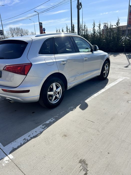 Audi Q5 2010 3.0L , 240 cp