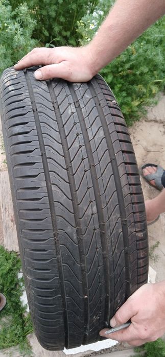 Продам шины от джипа новые 19
