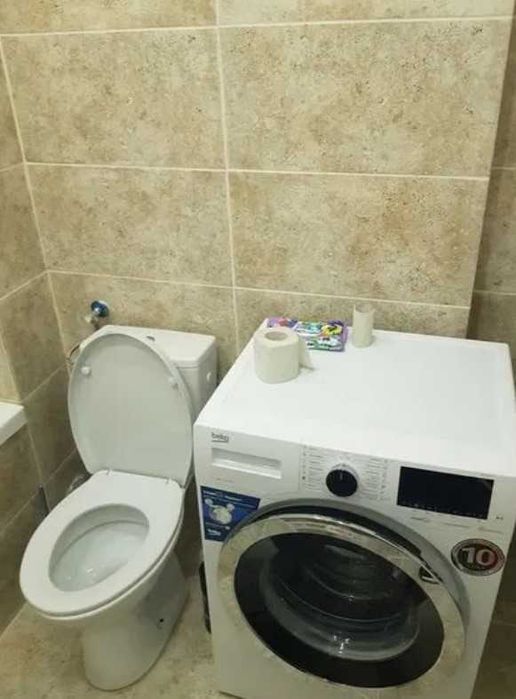 Дава се под наем Тристаен апартамент в Пловдив, Каменица 1 - 87 кв.м за 306 € - Снимка #2