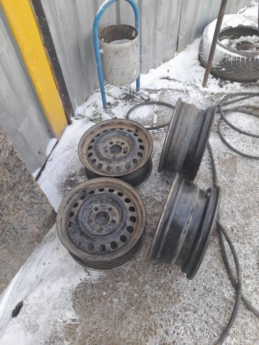 Продам Диски на 15