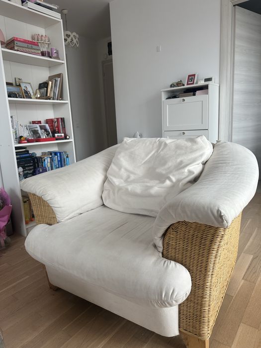 Set canapea si fotoliu