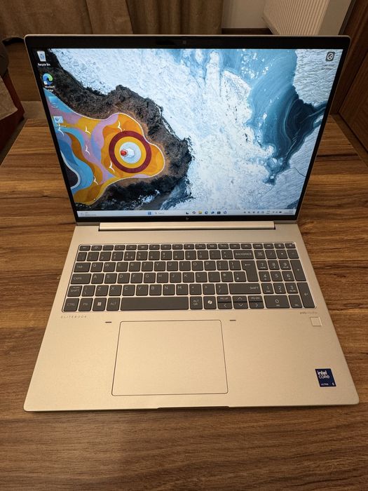 Laptop HP EliteBook 660 16 G11 - Intel Core 5 Ultra/16 GB/512 SSD