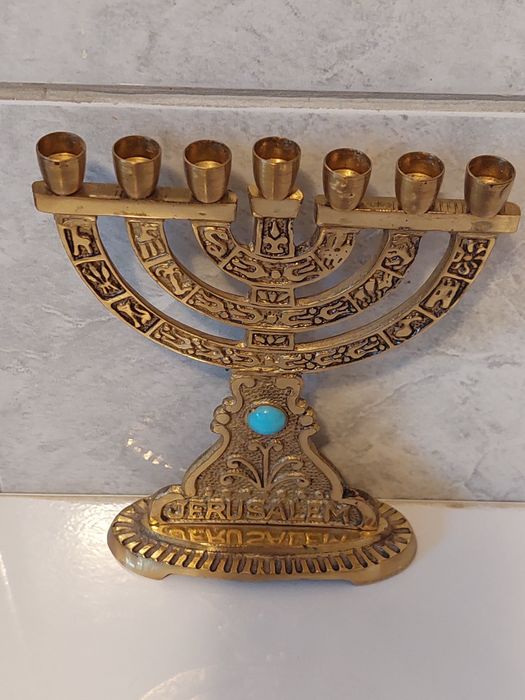 Sfeșnic Evreiesc Menora