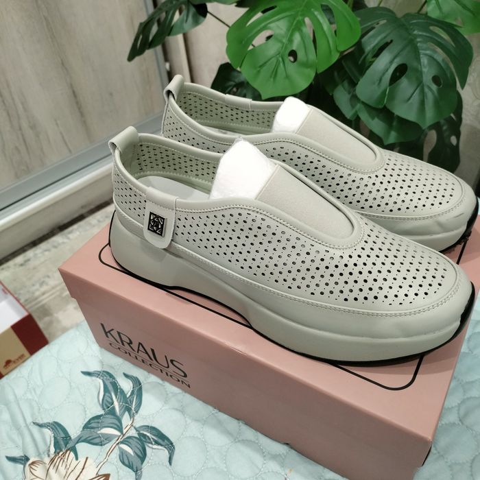 Продам обувь женскую