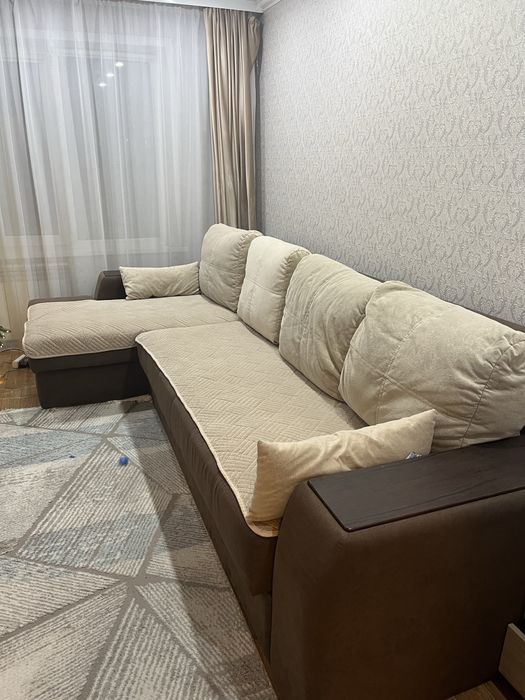 Диван для гостиной