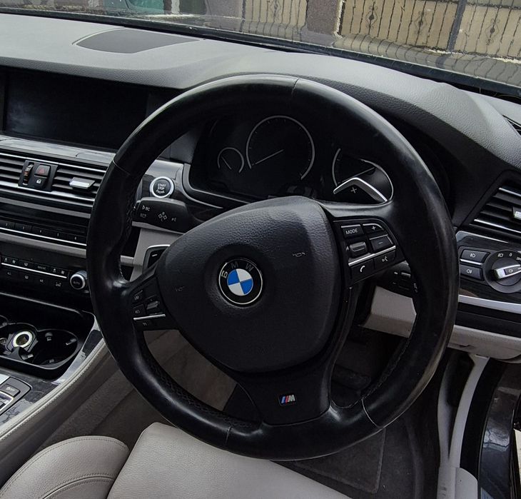 Volan M cu padele bmw seria 5 f10 f11