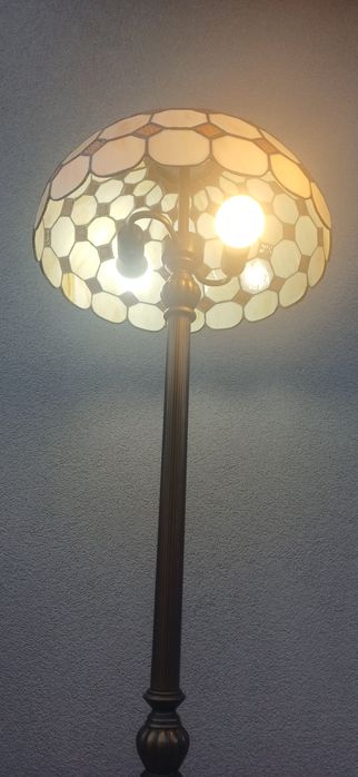 Lampa bronz picior