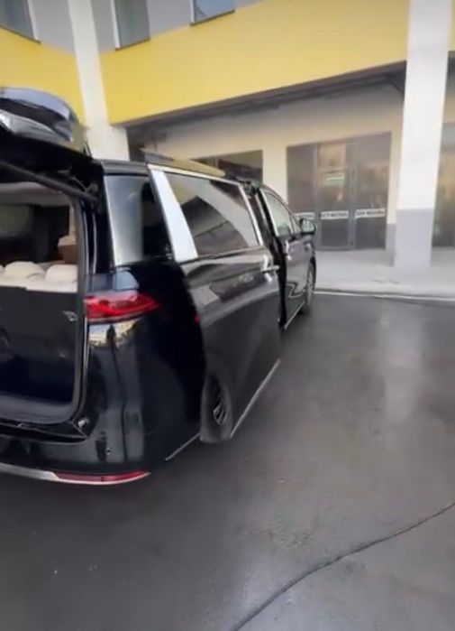 Byd xia sotuvda tayyor.