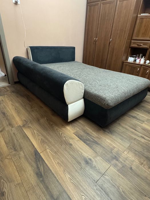 Vand coltar intreg sau pe bucati