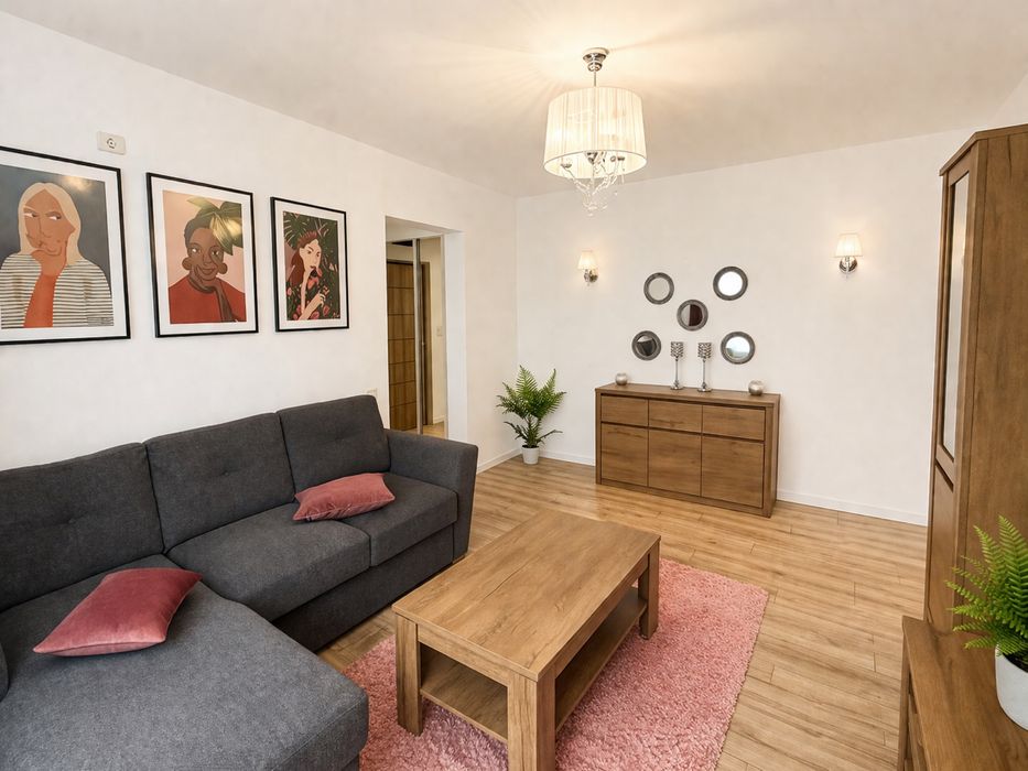 Inchiriez apartament