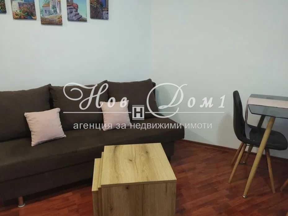 Дава се под наем Двустаен апартамент в Варна, Гранд Мол Варна - 55 кв.м за 306 € - Снимка #1