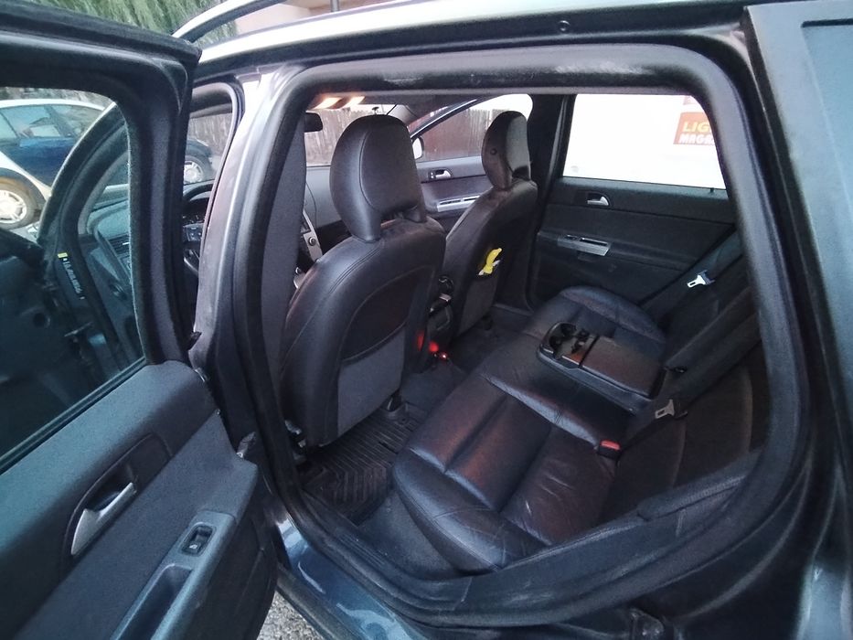 VOLVO V50 2009 — imagine 2
