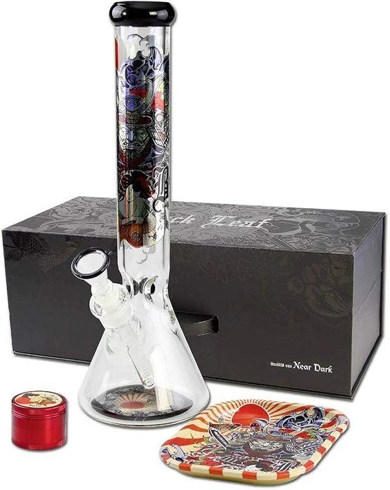 Black Leaf Ronin Bong