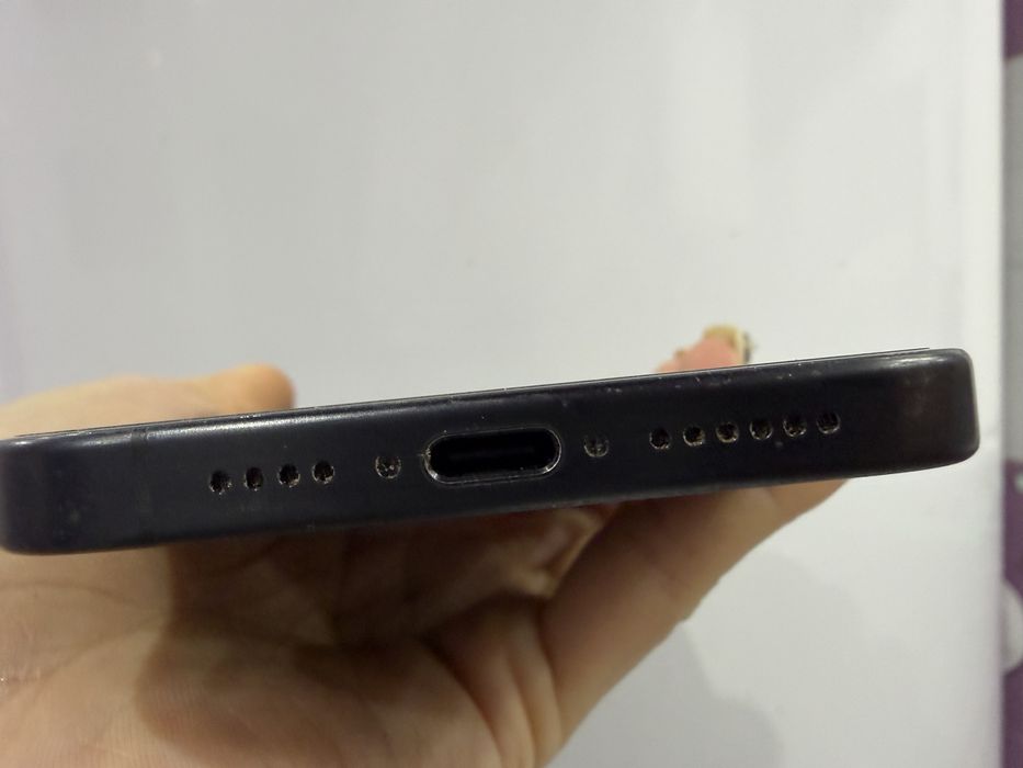 Iphone 15 pro max 256gb черен