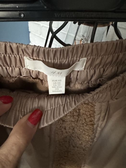 Долнище H&M топло