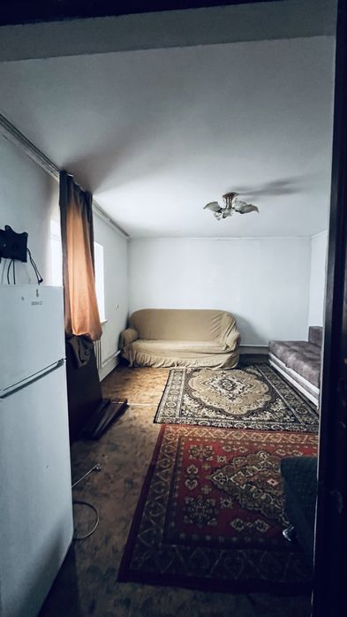 Сдаю две комнаты в районе рынка