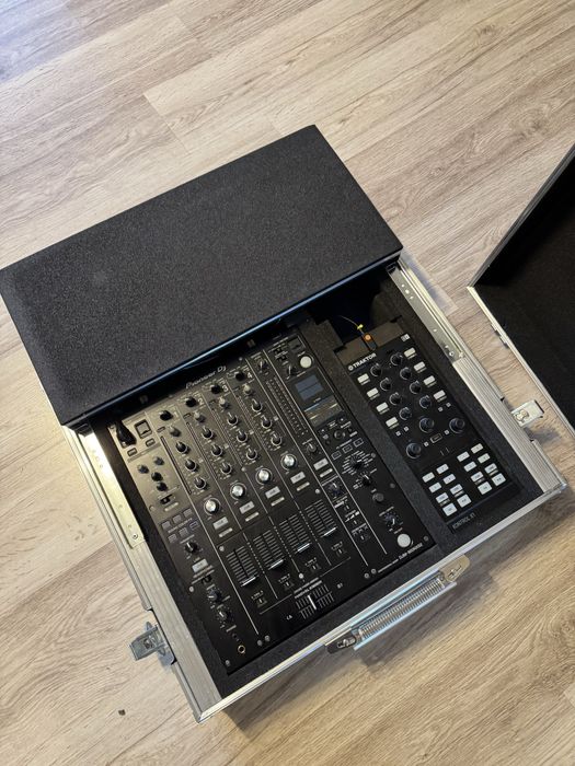 flight case Mixer DJ Pioneer DJM-900NXS2 ,Traktor
