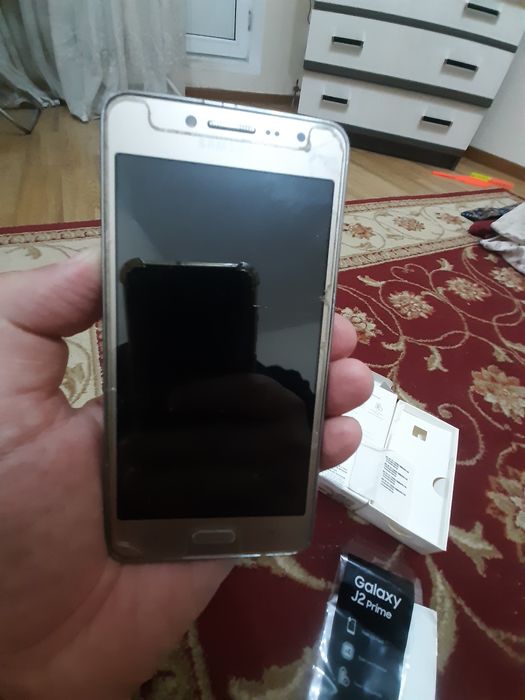 Продам телефон..