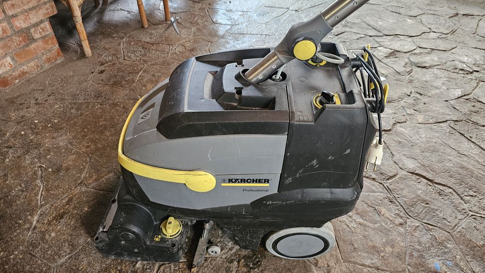 Karcher BR 35.12Cmasina spalat aspirat matura electrica