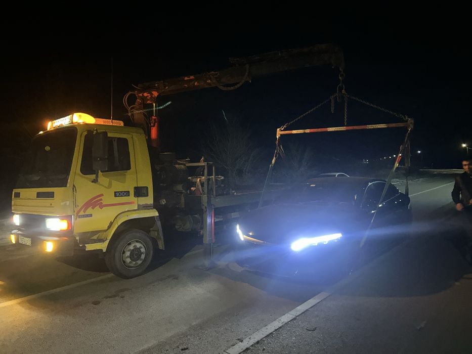 Эвакуатор со стрелой до 3 тонн