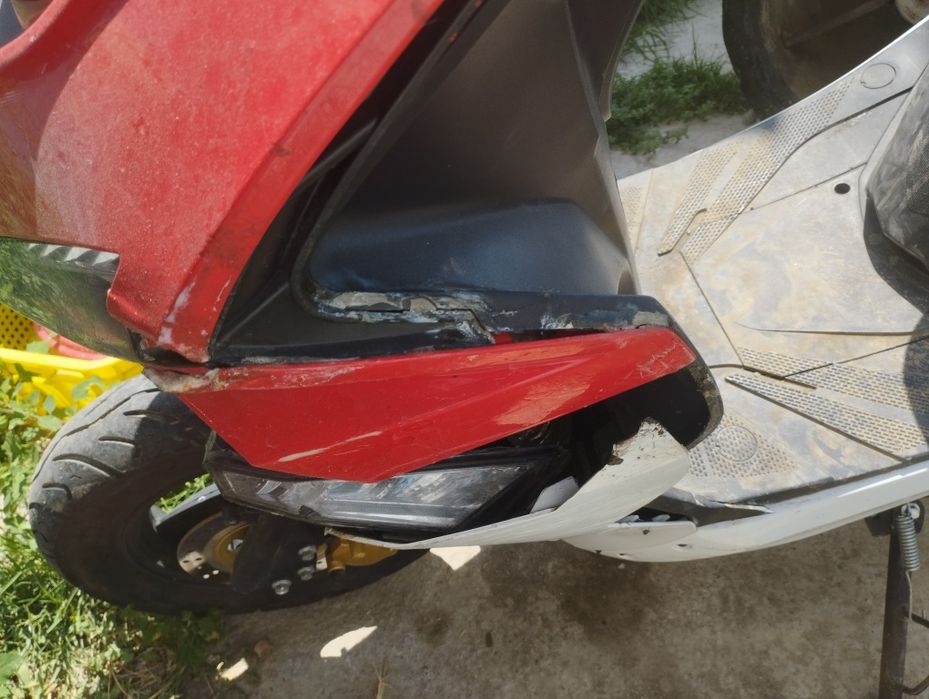 Skuter sotiladi 125cc mator
