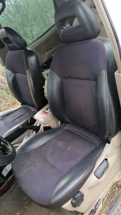 Nissan Terrano 2.7 TDI , Нисан Терано на части! 
Май 2002, Джип