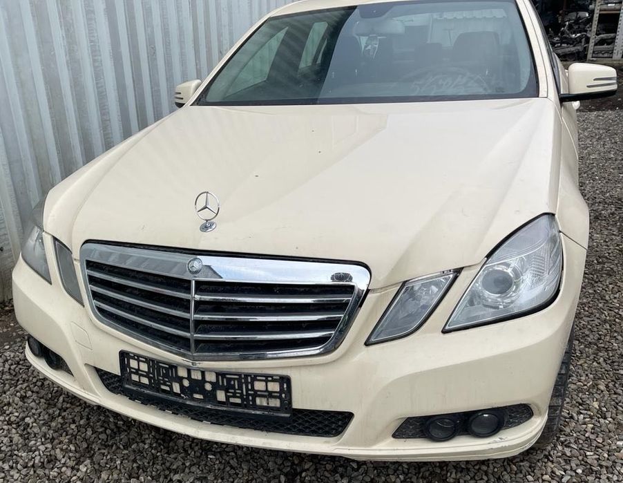 Dezmembrări Mercedes E class 212, 2012 motor 2.2 euro 5